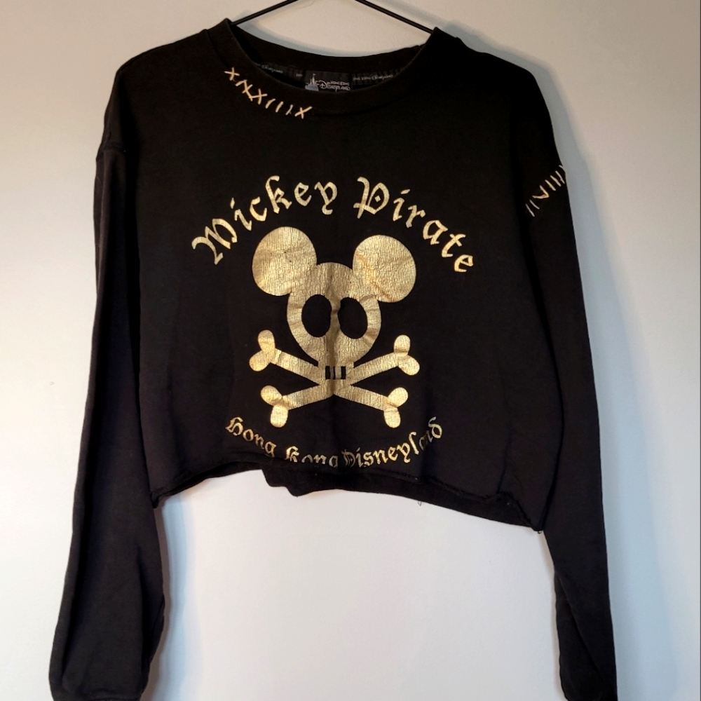 Hong Kong Disneyland Pirate Mickey Cropped Crewneck